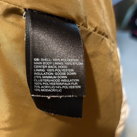 North Face 550 Down Puffer Vest - Picture 6 of 6